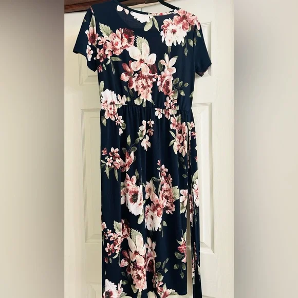Chris and Carol Navy Floral Midi Dress with Pink Blossoms - Picture 6 of 9
